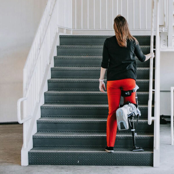 ⁦Iwalk 3.0 קביים ידיים חופשיות⁩ – תמונה ⁦3⁩